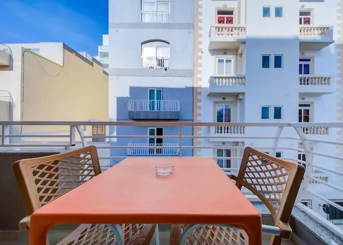 Stylish 2Br Apt With Balconies In St Julians, Paceville - Apt 6 By Vaganza