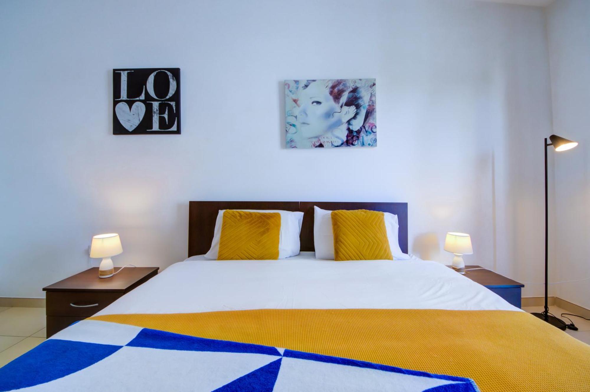 Stylish 2br With Balconies In St Julians, Paceville - 6 By Vaganza *