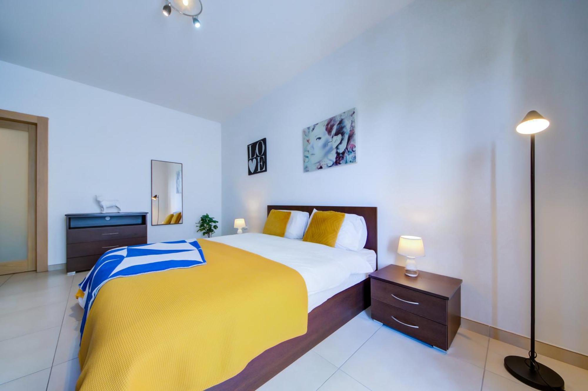 Stylish 2br With Balconies In St Julians, Paceville - 6 By Vaganza Apartament