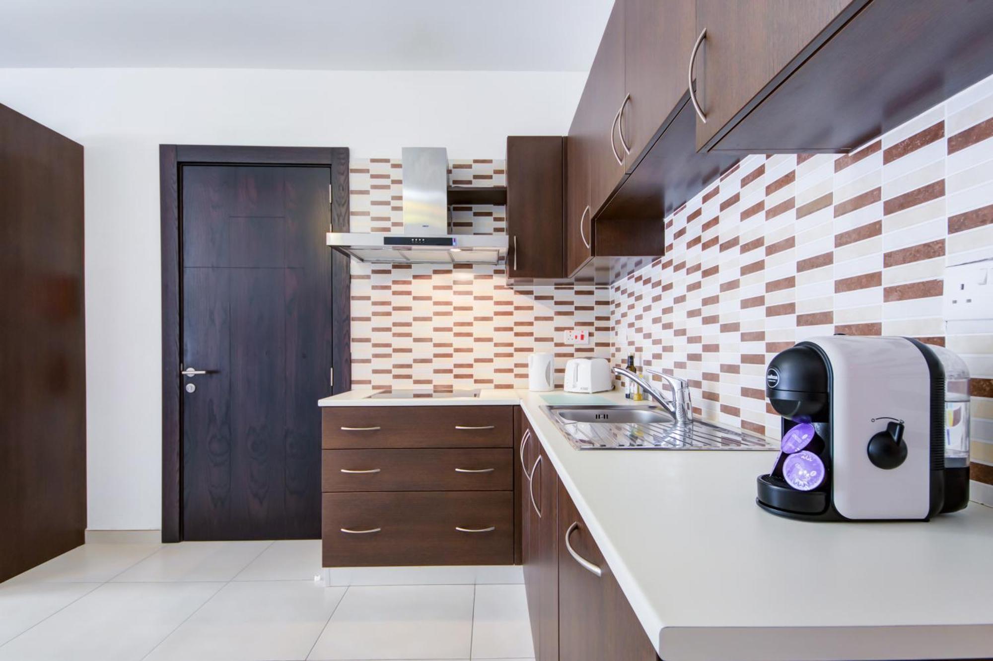 Stylish 2br With Balconies In St Julians, Paceville - 6 By Vaganza Apartament *